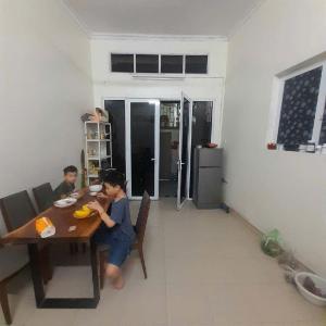 NHÀ LÔ GÓC VĂN HƯƠNG, HÀNG BỘT, ĐỐNG ĐA
